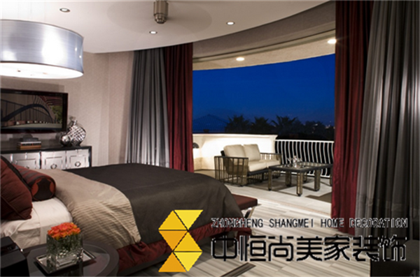 西安装修公司-带阳台的卧室如何装修 带阳台的卧室装修技巧分享 西安装修公司-带阳台的卧室如何装修 带阳台的卧室装修技巧分享