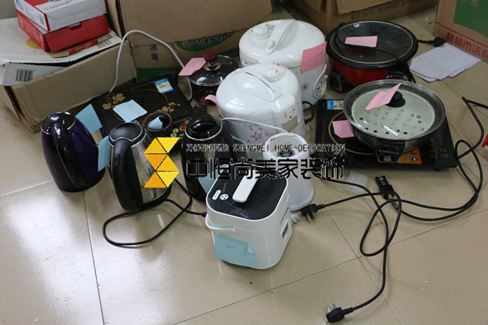 西安装修公司-老宅宿舍楼起火 旧房家装电路改造不容轻视！