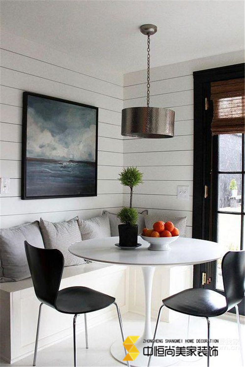 西安装修公司|小餐厅配小圆桌 温馨就在方寸之间