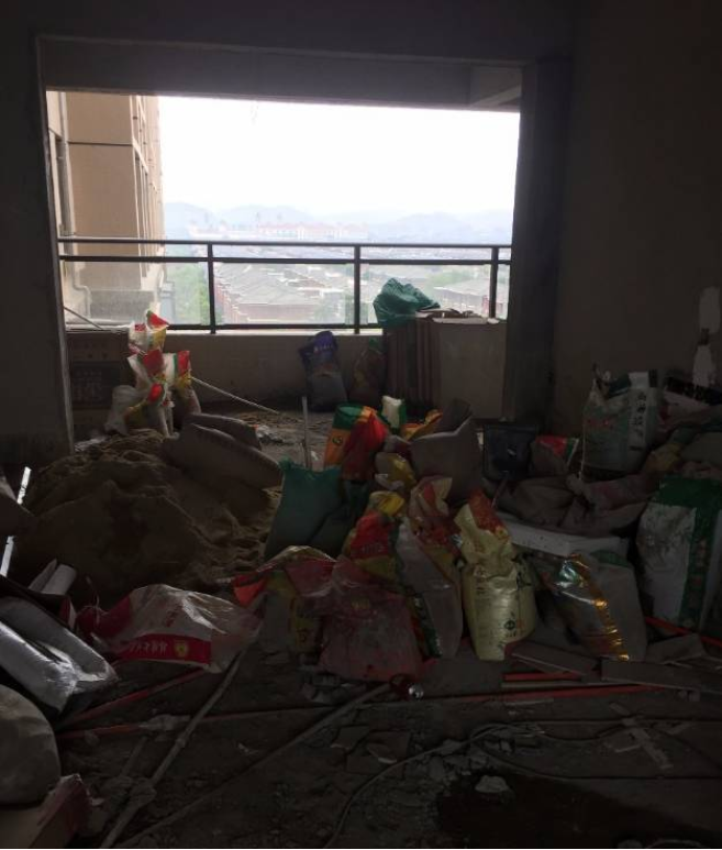 自己装修，半个月没有到工地，我这房子还能要吗？