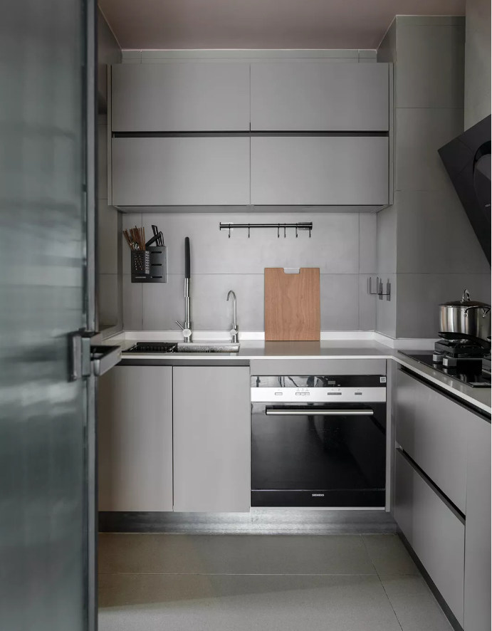 撞色设计分享 | 温馨清爽的年轻气息