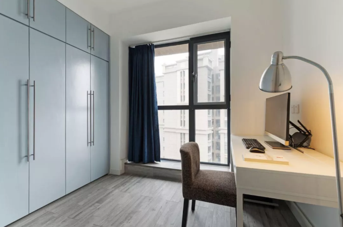 装修常识 | 小卧室不一定非得用榻榻米，不妨换种装修方式