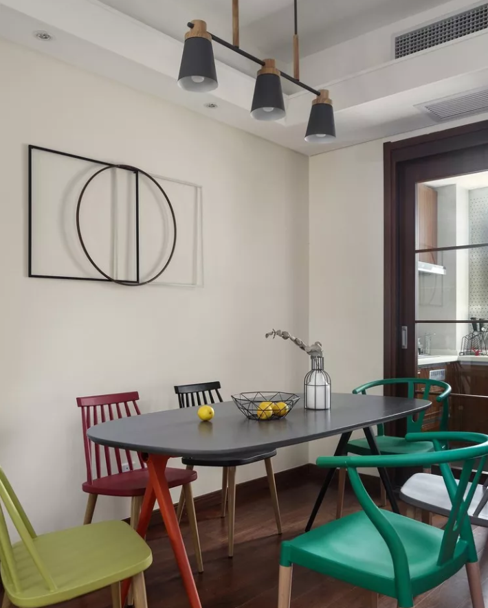 120㎡3室2厅北欧案例 | 这个撞色真的很赞！