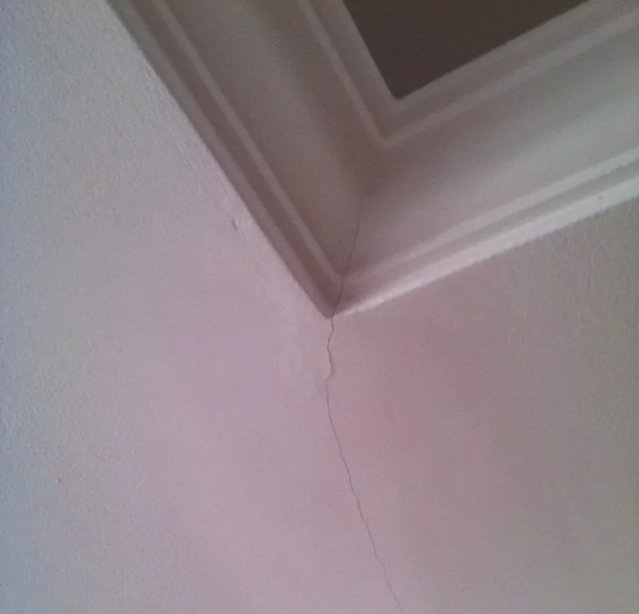 天花吊顶安装的施工工艺做法