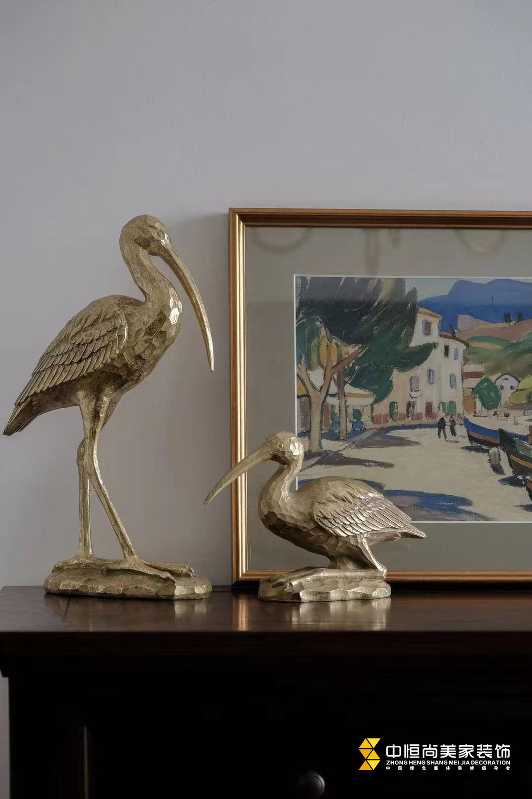 如果你觉得简约太素净、北欧太清冷，何不试试活泼清新的现代美式风格？