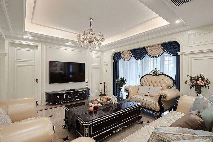 不同风格的窗帘的搭配