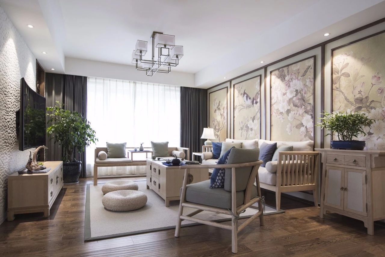 不同风格的窗帘的搭配