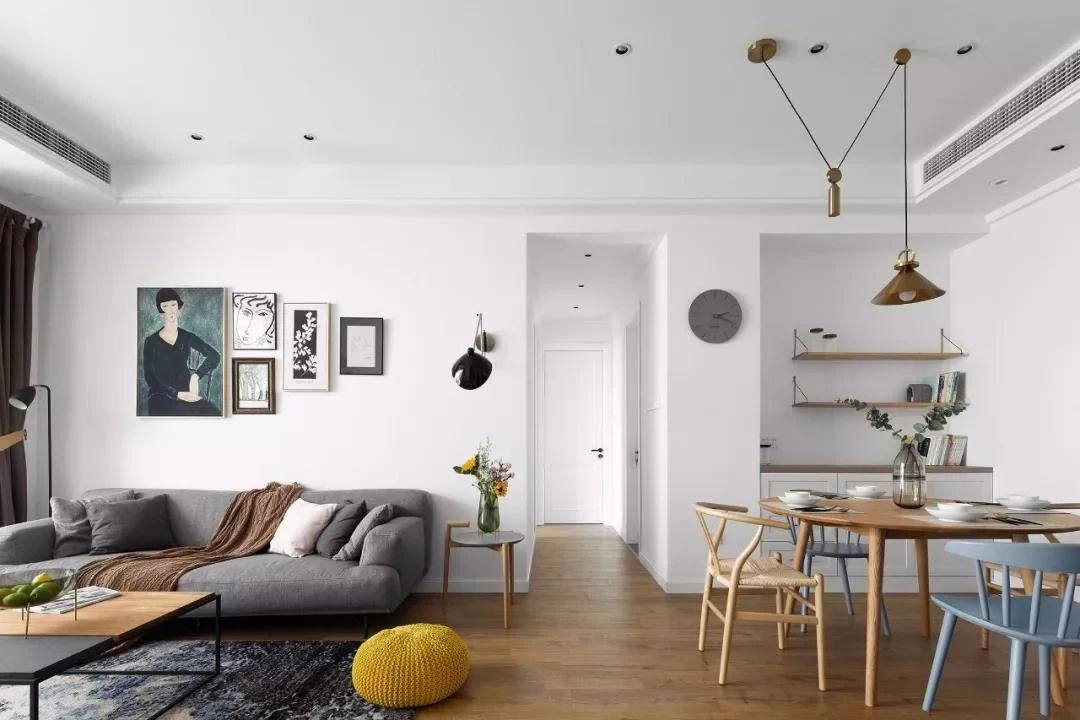 还是一白到底？试试这样的新搭配吧~