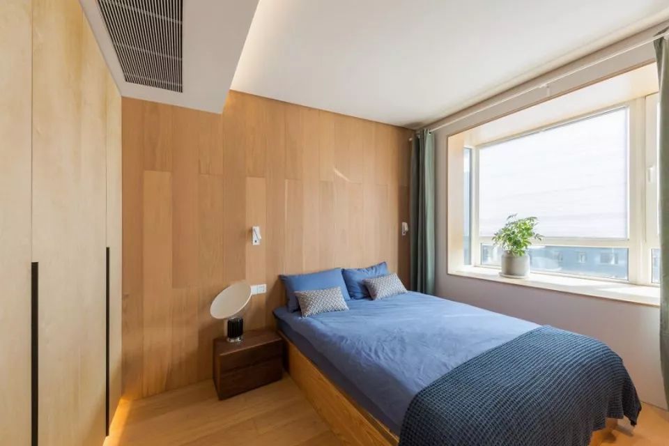 64平的简约风小户型二居室，几何六边砖搭配温馨木质