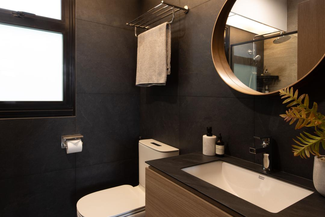 115㎡大横厅户型，沙发不靠墙，留出空间摆放上健身器材，娱乐健身两不误