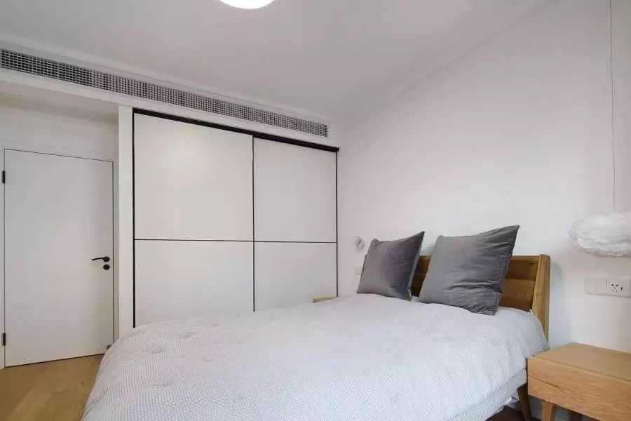 89㎡日式小两居，大爱餐厅旁的多功能榻榻米小房！