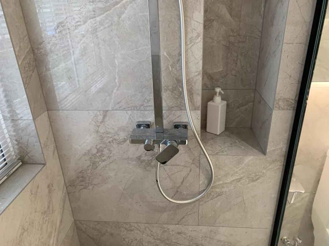 有了这5个淋浴房设计，想要一口气洗12次澡！